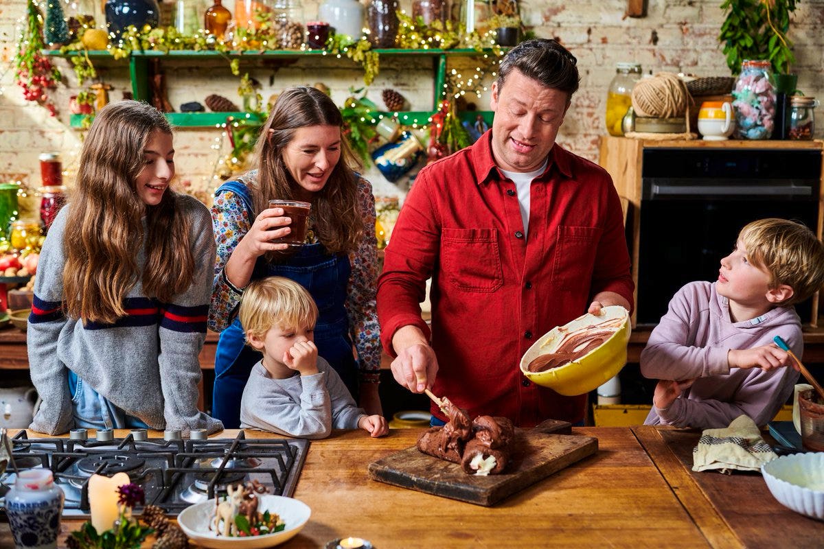 A complete guide to Jamie Oliver's Keep Cooking at Christmas show