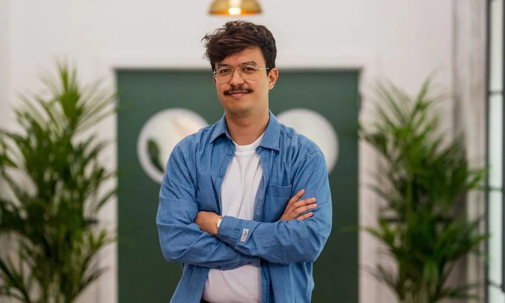 phil wang posing as judge on great british menu