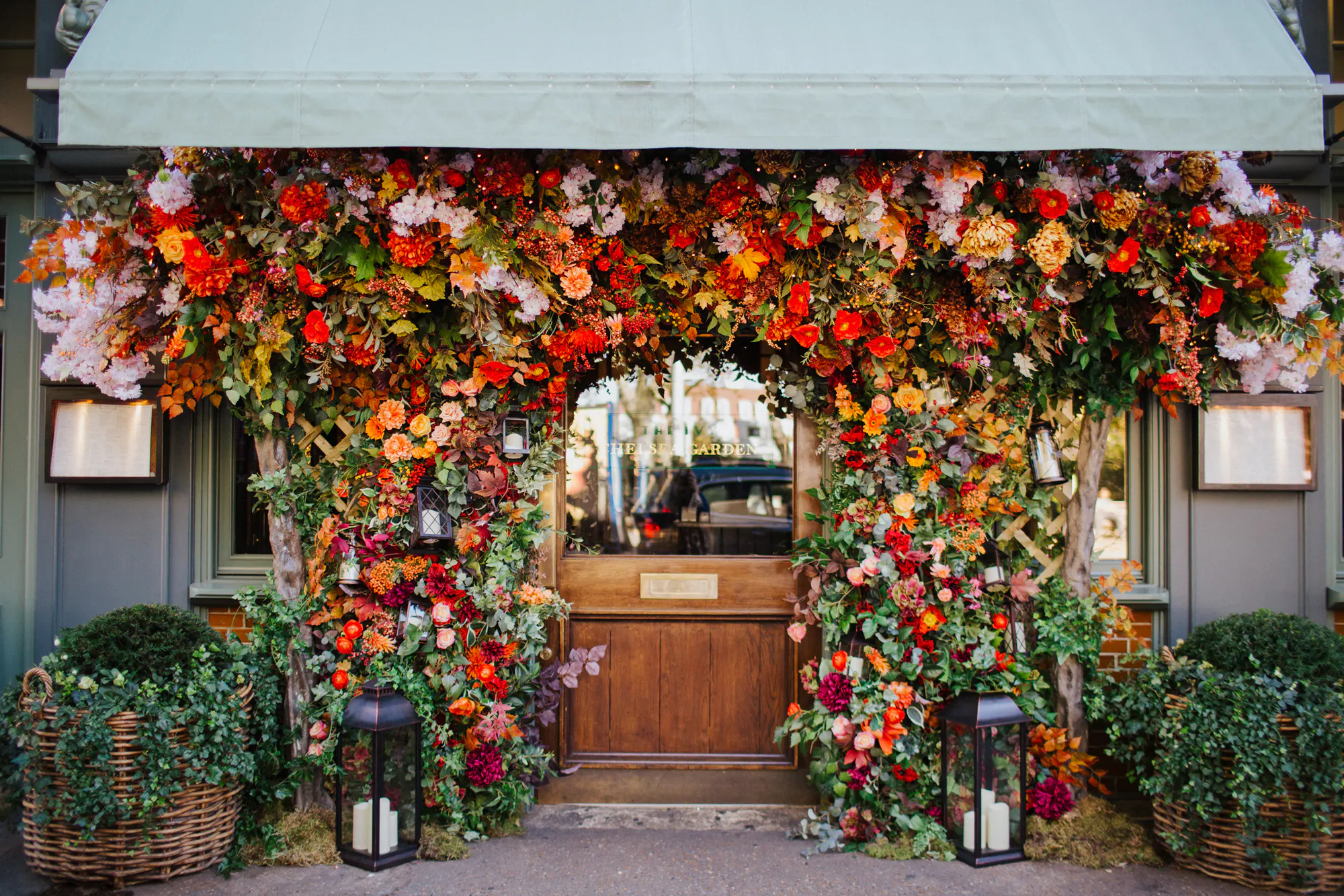 Early Hours best london florists uk event suppliers floral design exterior installations autumnal