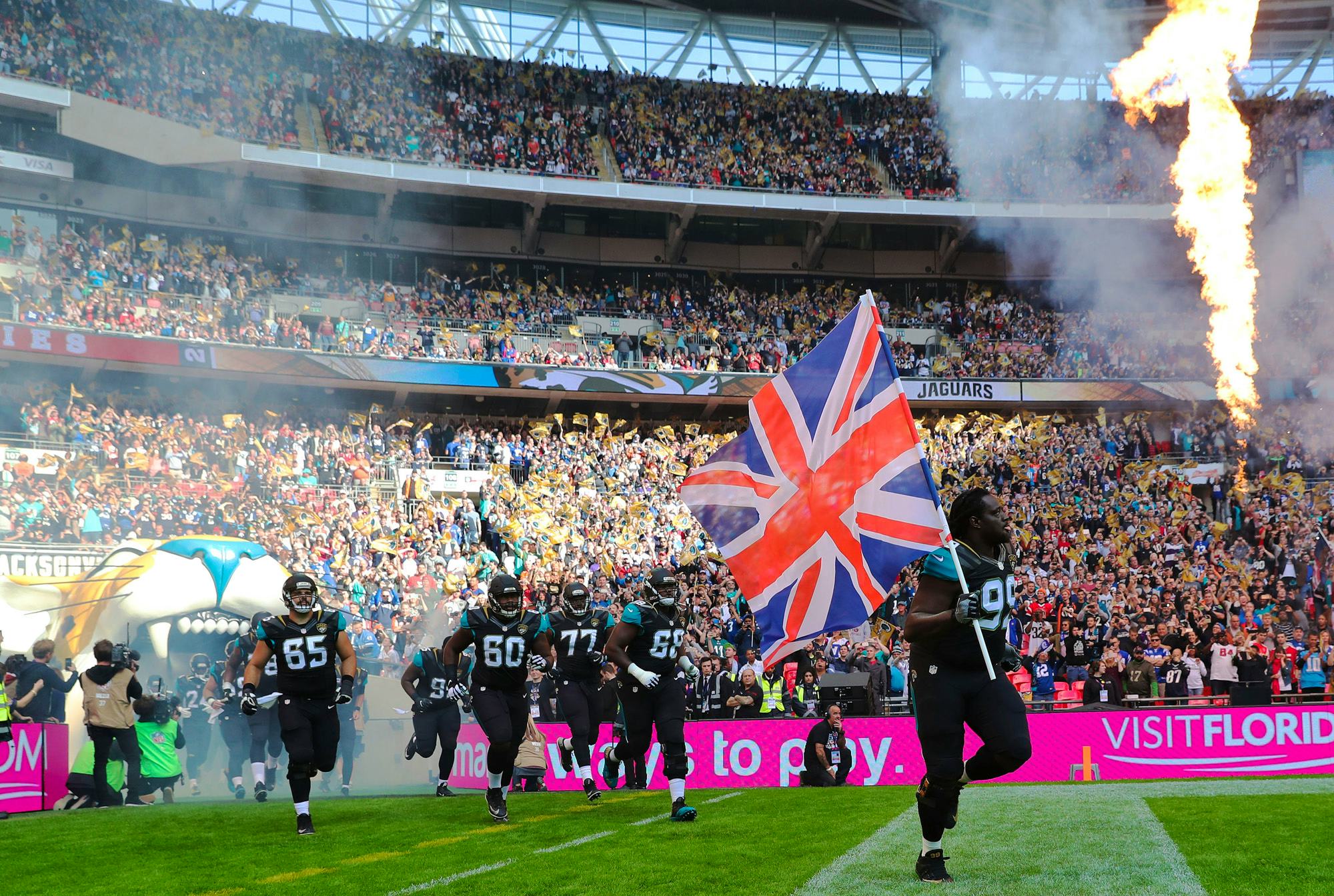 NFL hospitality American revolution - credit uefa do and co 2015