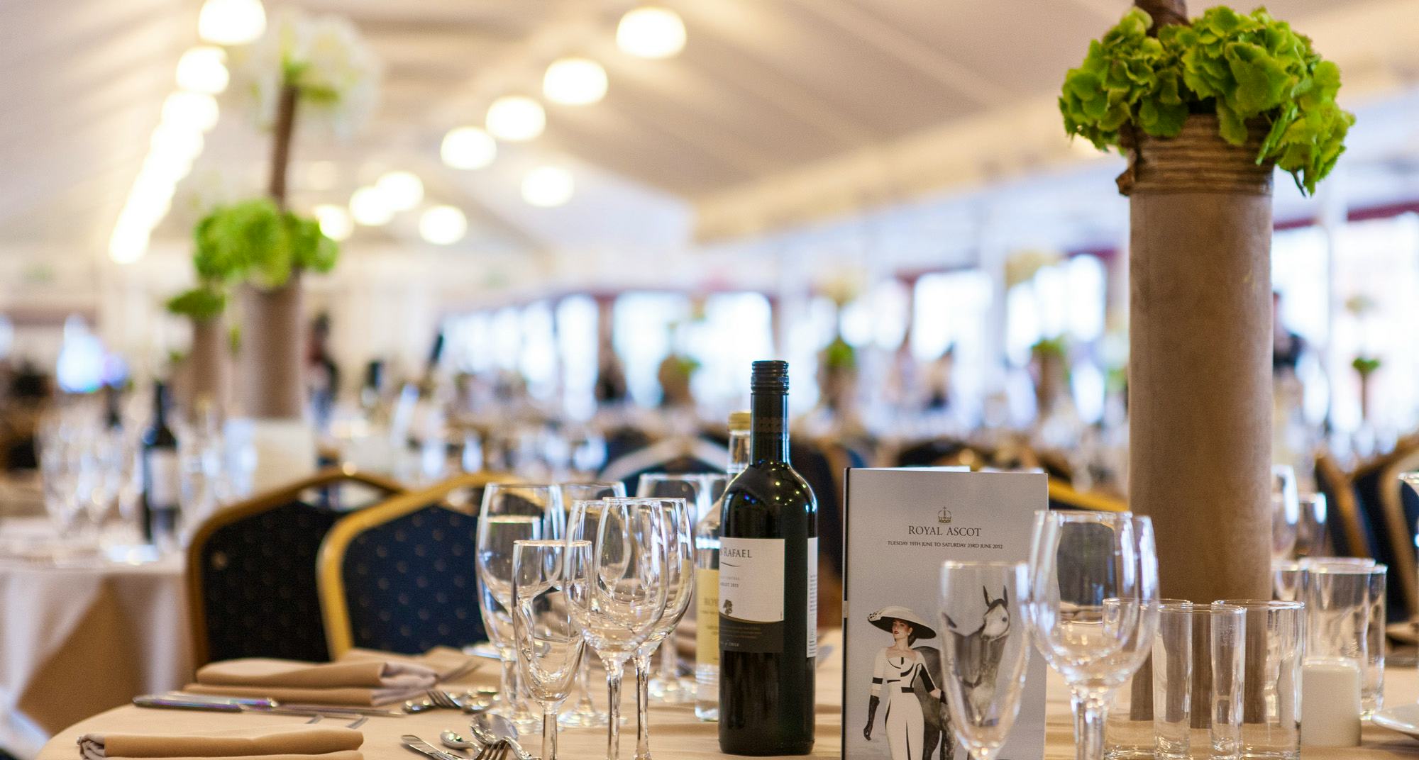 fine dining and hospitality ascot racedays tables