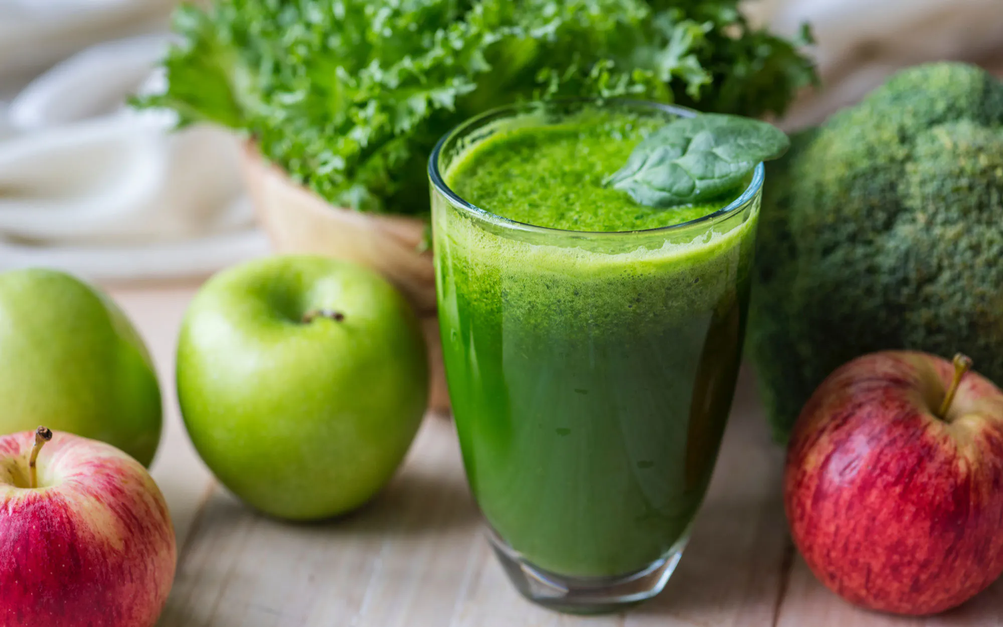 Healthy eating the new landscape of conference food green smoothie credit hwwwwyrawpixel