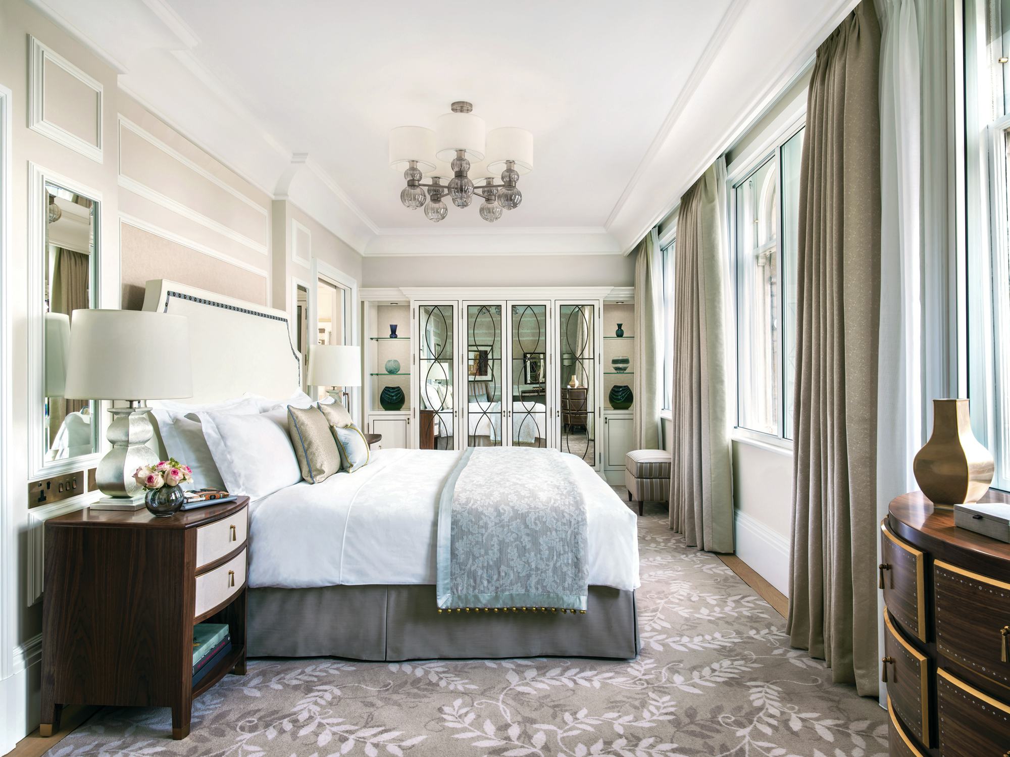 Langham London one bedroom suite spot hotel review
