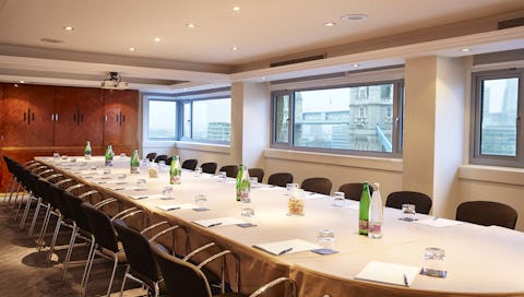 Central London hotel launches hourly meeting rates