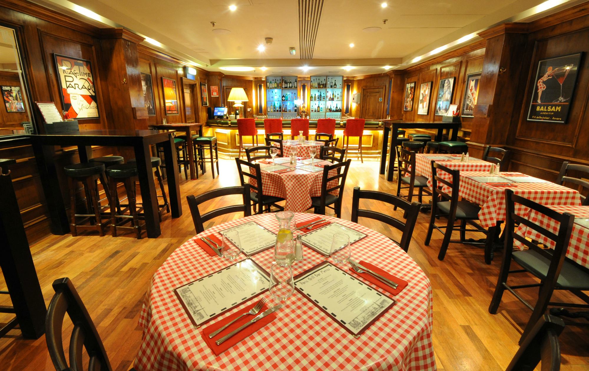 Paris Grill restaurants central London venue hire events tables