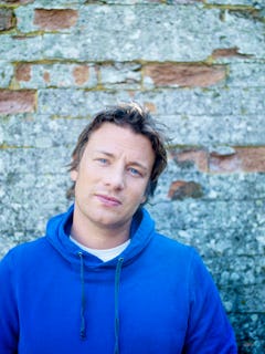 Jamie Oliver hits out at government school-dinners policy