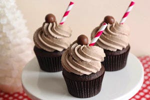 Chocolate-Malt-Cupcakes-3.jpg