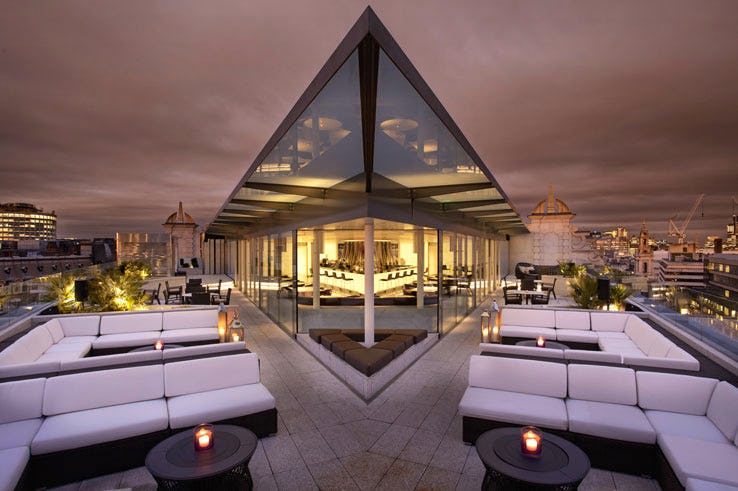 Radio Rooftop Bar and Restaurant at ME Hotel London Covent Garden