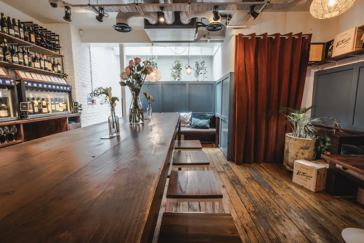 Vagabond Wines Charlotte Street