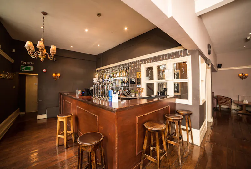 Christmas at The Prince Alfred - 112 Queensway