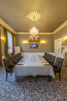 Cedar Suite
