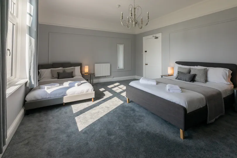 Ashton Lodge Country House