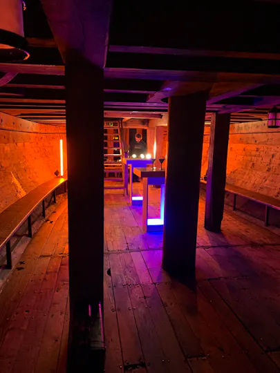 The Golden Hinde