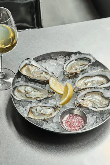 Noisy Oyster Seafood Bistro