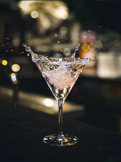 The 71 Grill & Lounge 