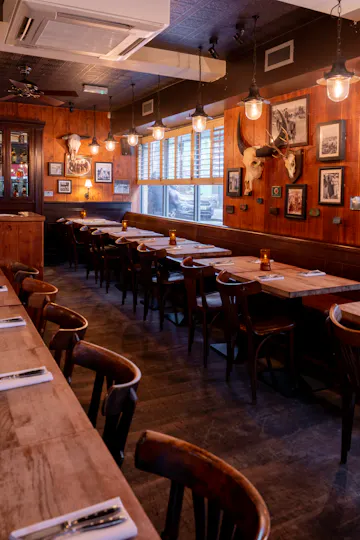 Red Dog Saloon Hoxton 