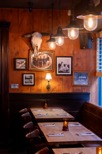 Red Dog Saloon Hoxton 