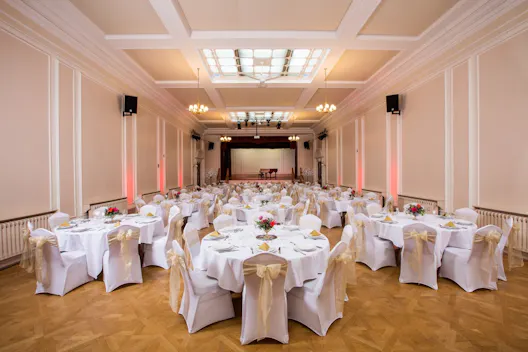 Hyde Room 
