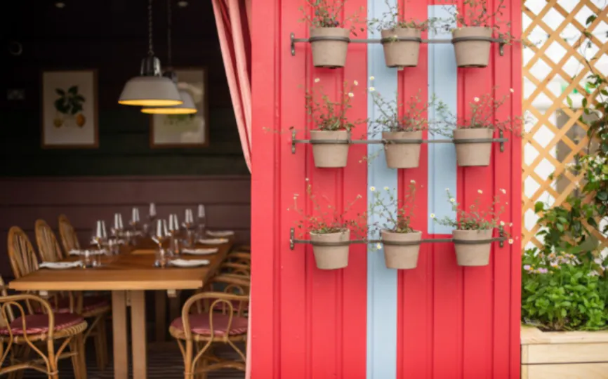 1864 Rooftop Bar and Kitchen