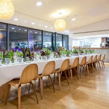 Rooftop Dining Room & Outdoor Terrace