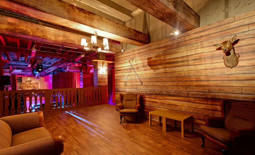 The Lodge at Victoria House