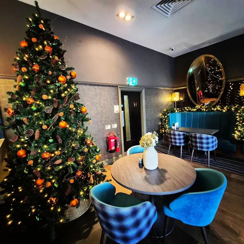 DoubleTree by Hilton Edinburgh City Centre