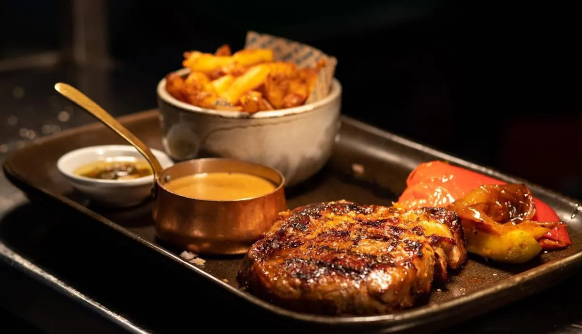 7 Grills Mediterranean Steak House