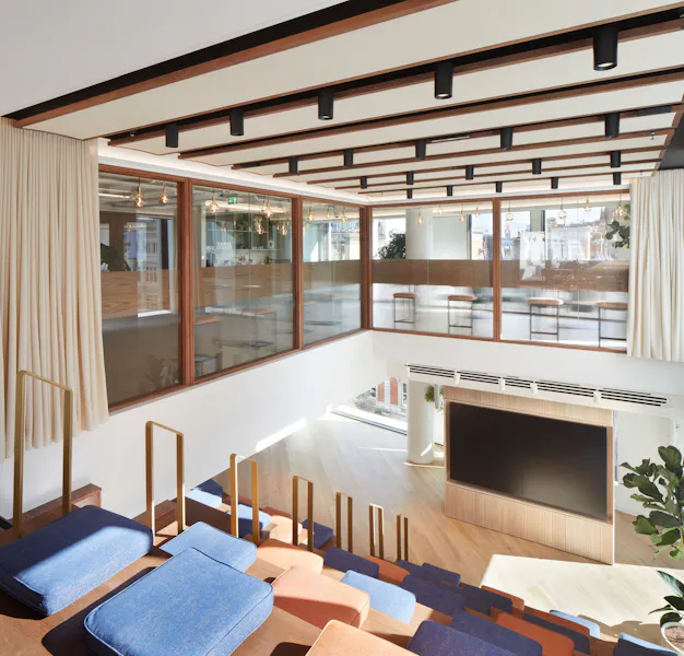 Fora - Parcels Building