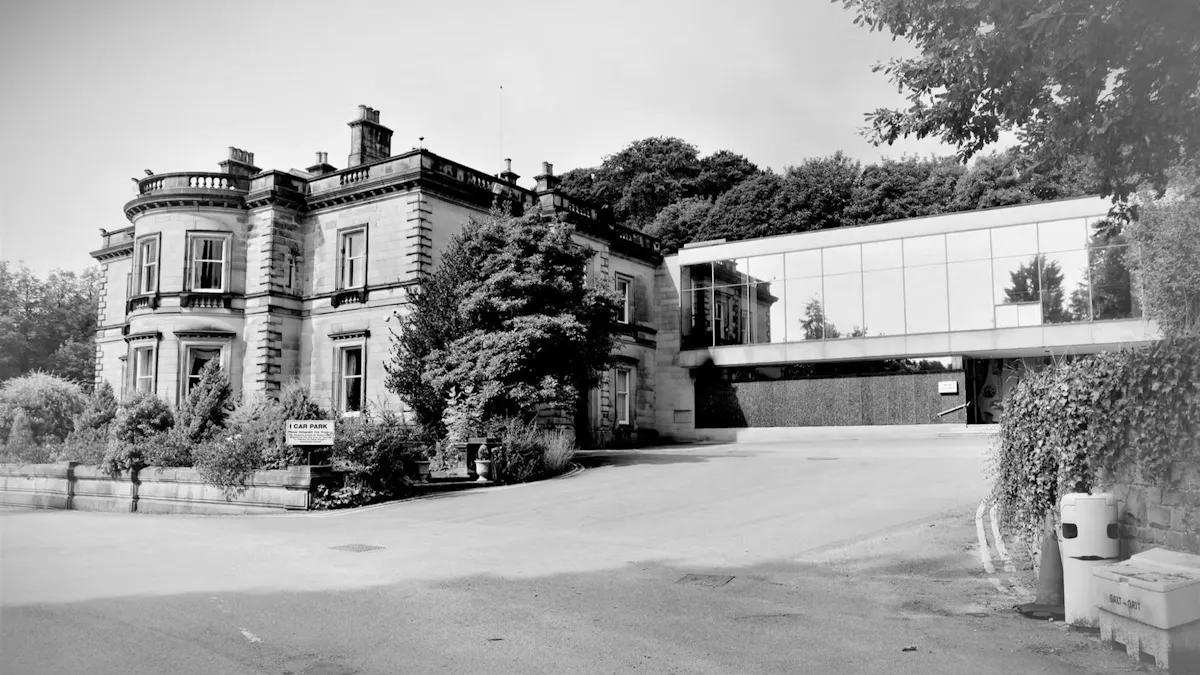 Tapton Hall