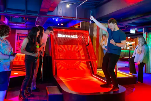 Carnival Crazy Golf Course 