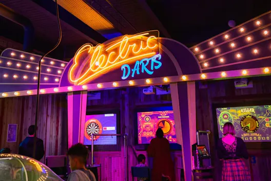 Electric Darts 
