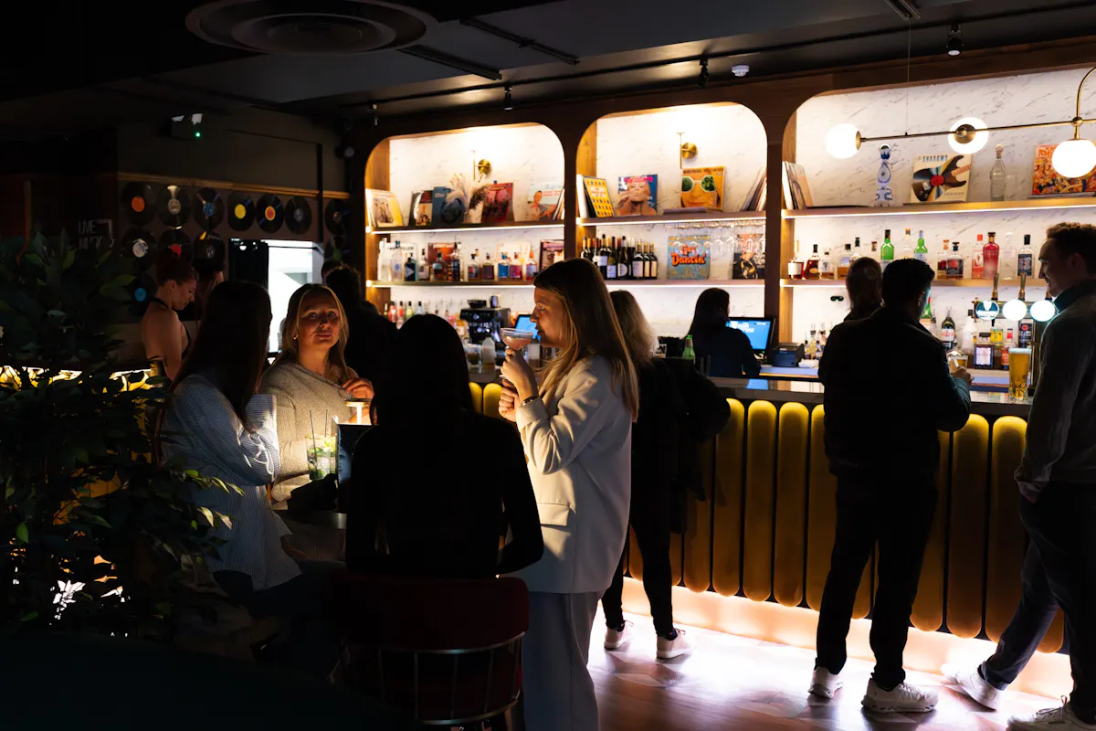 The 1 Bar 