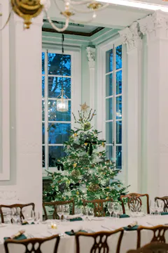 10-11 Carlton House Terrace