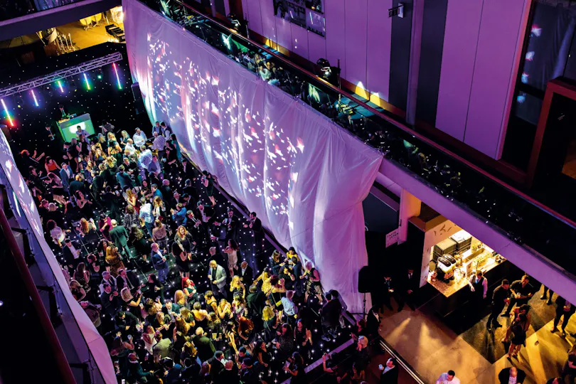Exclusive Christmas Parties at Ascot Racecourse