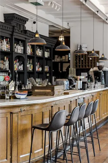 William IV London