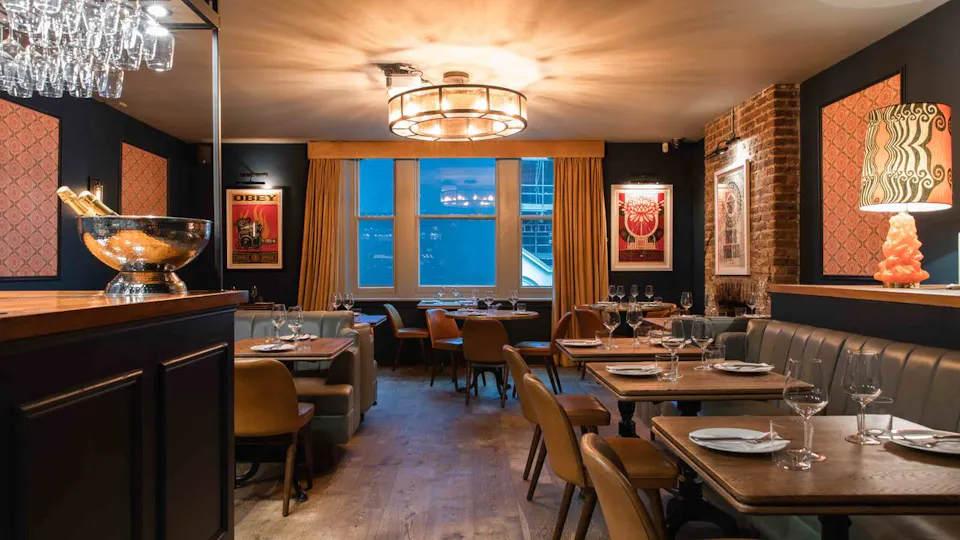 Opera Tavern 