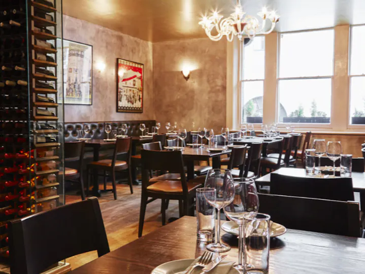 Opera Tavern 