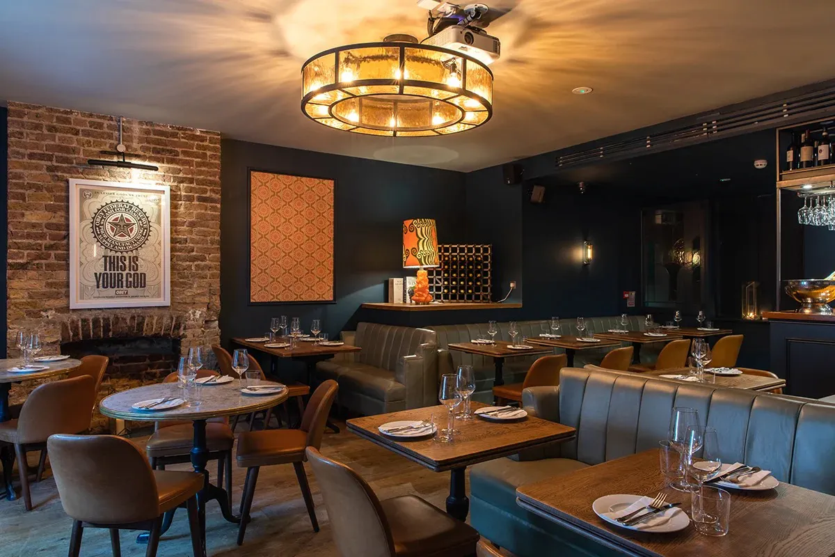 Opera Tavern 