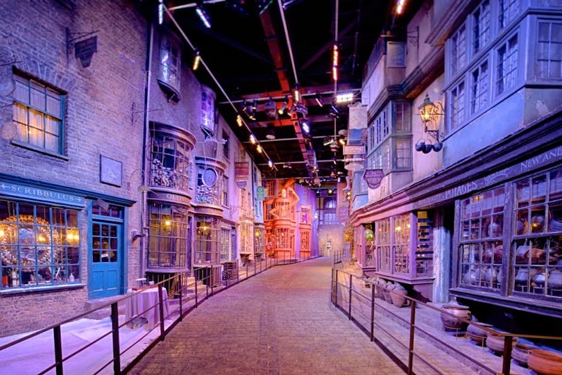 Warner Bros. Studio Tour London – The Making of Harry Potter