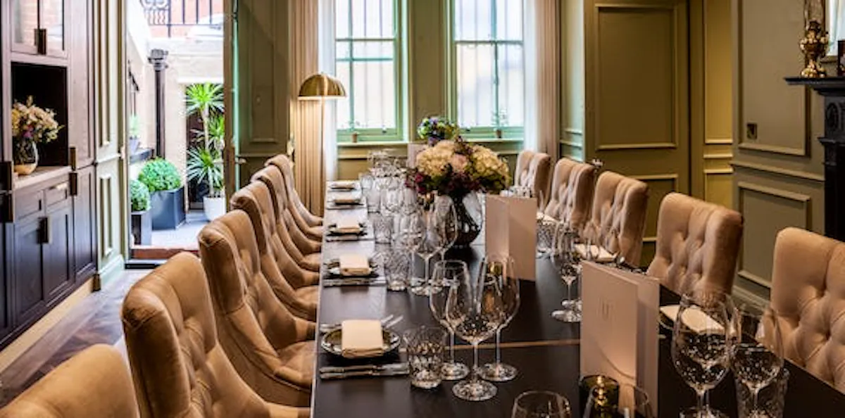 11 Cadogan Gardens