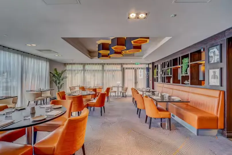 DoubleTree by Hilton Ealing