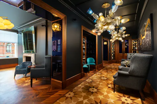 The Lounge