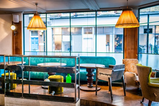 The Lounge 