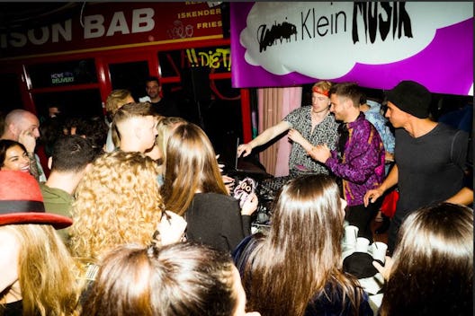 The Lounge & Kebab Queen