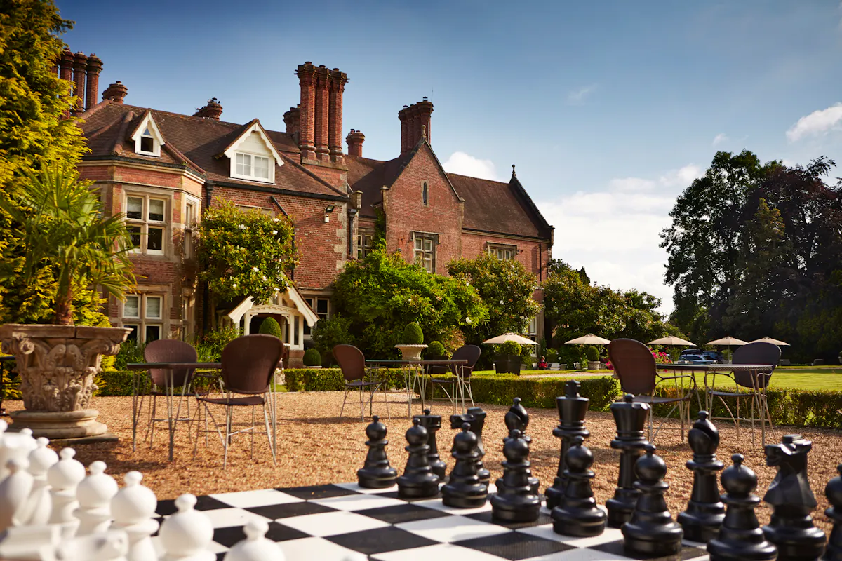 Alexander House Hotel 