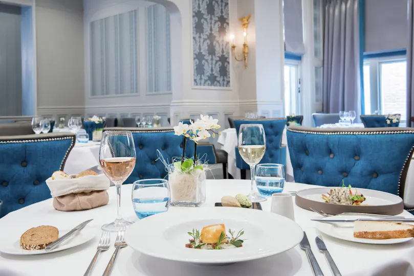 Alexander House Hotel 