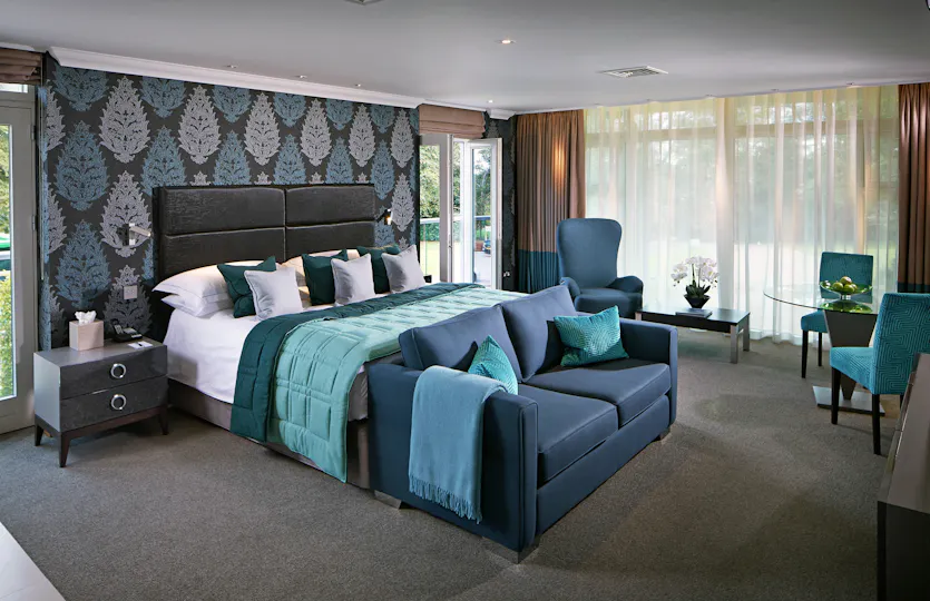 Alexander House Hotel 