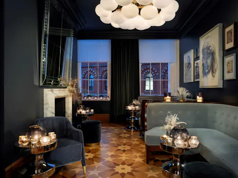 The Lounge