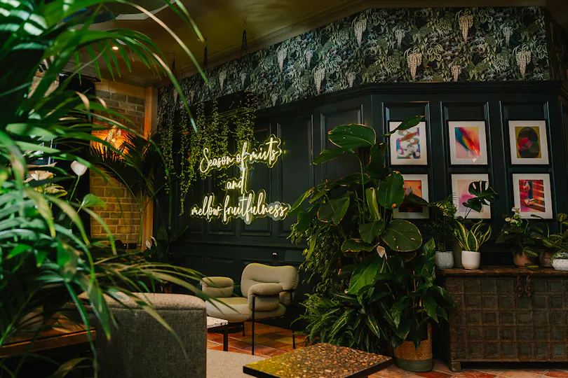 South Lodge, Exclusive Collection