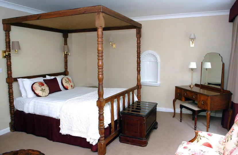 Donington Manor Hotel